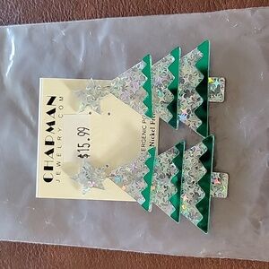 Christmas tree earrings